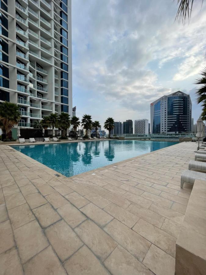 Luxury Aparthotel Prive Dubai Esterno foto