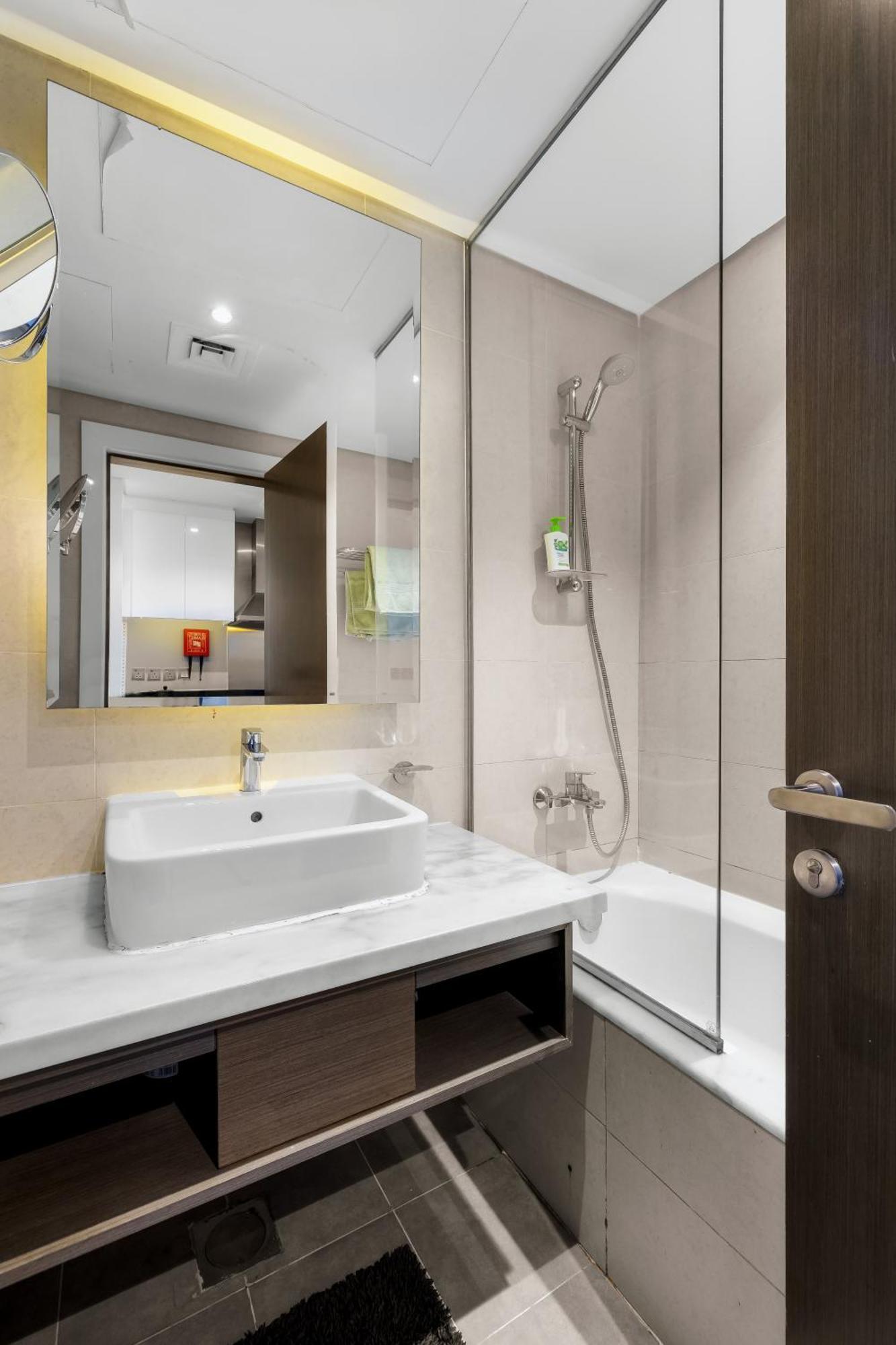 Luxury Aparthotel Prive Dubai Esterno foto