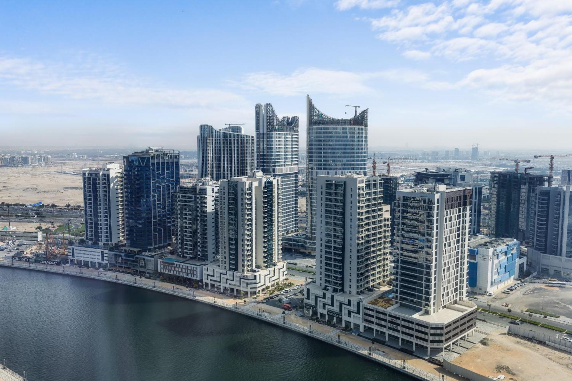 Luxury Aparthotel Prive Dubai Esterno foto