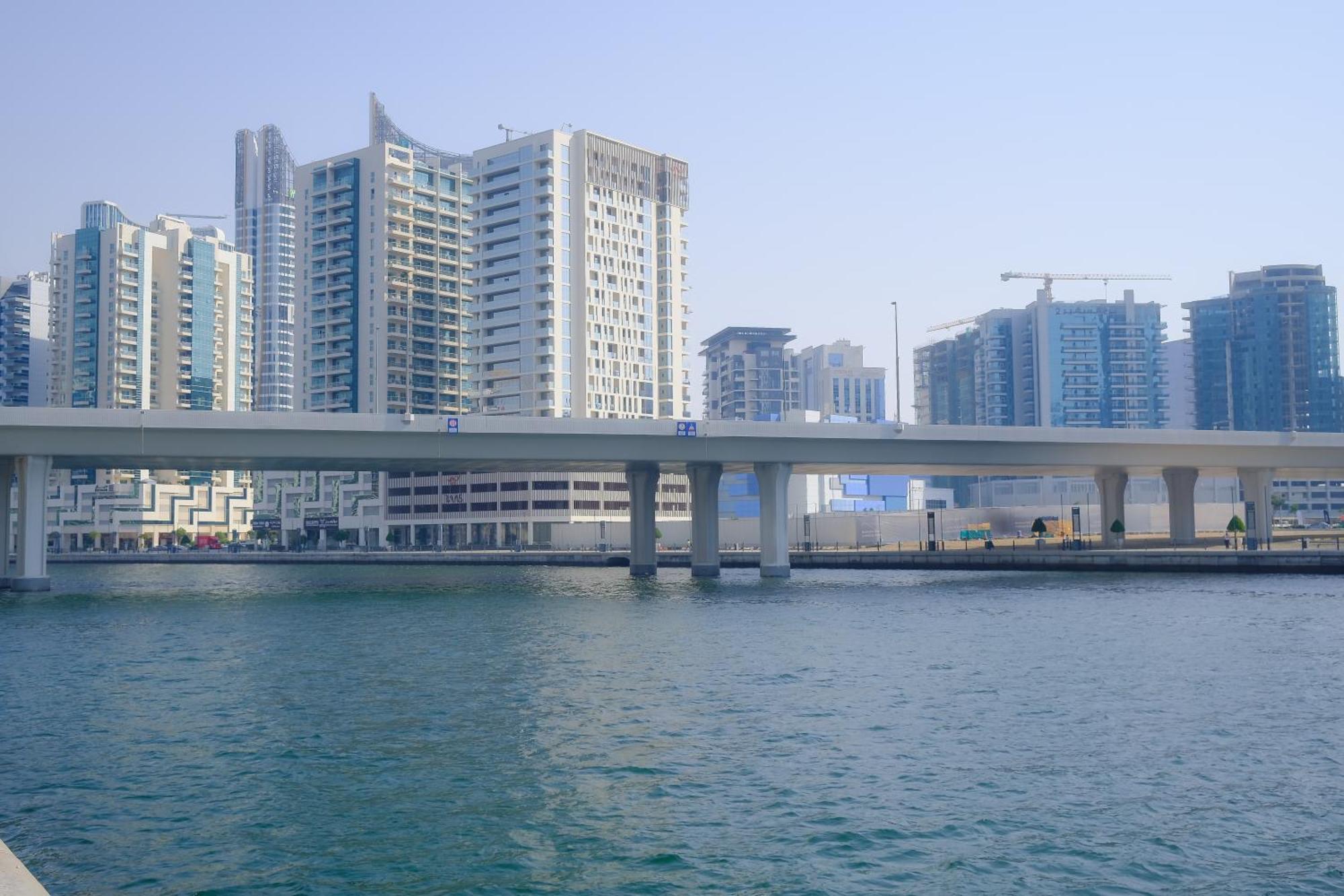 Luxury Aparthotel Prive Dubai Esterno foto