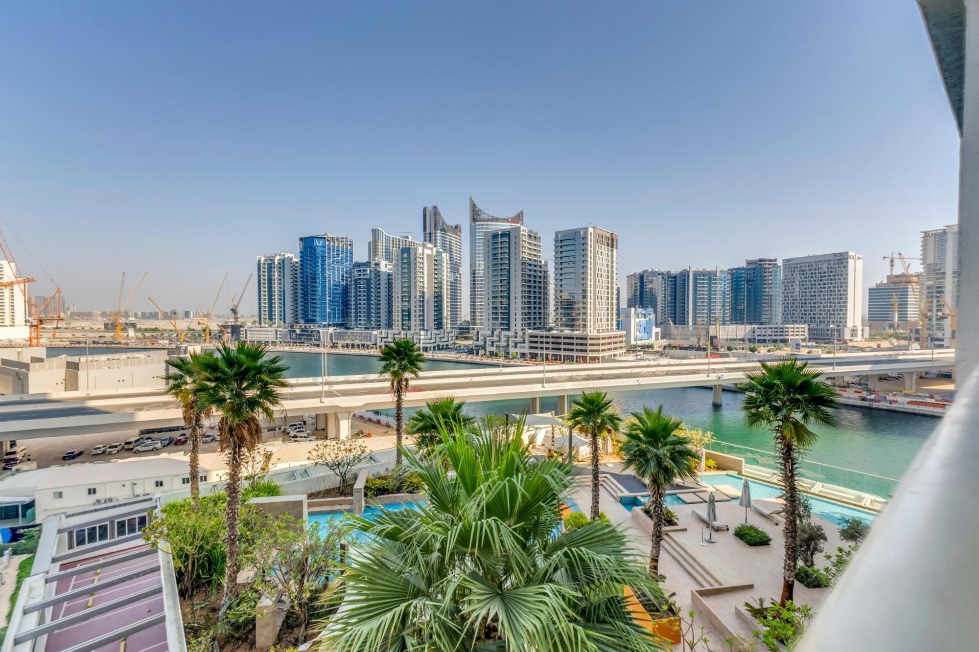 Luxury Aparthotel Prive Dubai Esterno foto