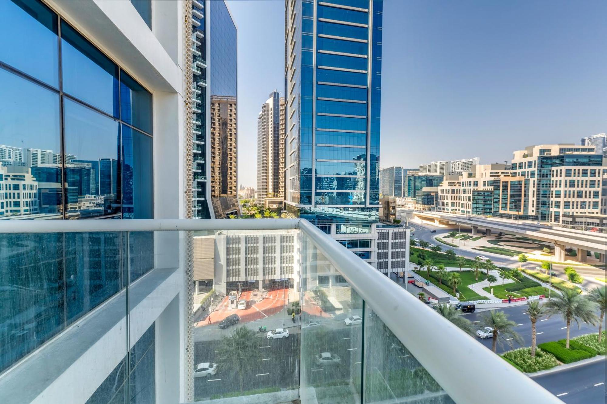 Luxury Aparthotel Prive Dubai Esterno foto